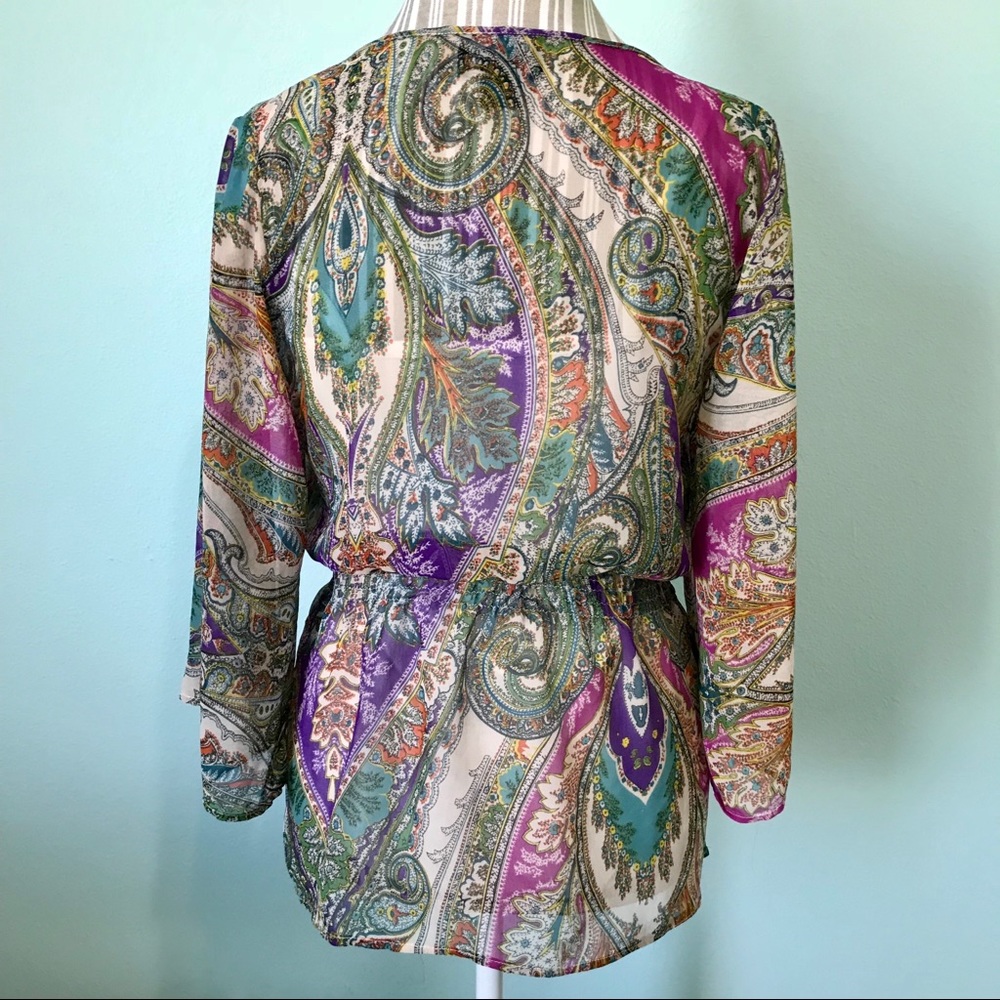 Abstract Print Top Size Large - Picture 5 of 7